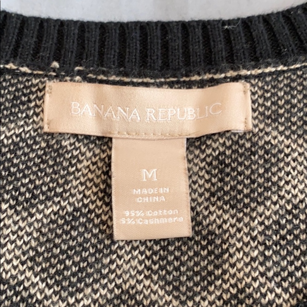 Banana Republic Crew Neck Sweater - Picture 3 of 4